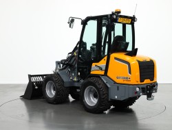 2023 Giant G2700 HD+ (Cabine) VK9208 | Wiellader | Mini Shovel