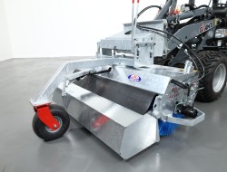 2023 M-Sweep HSTV 600SP 150 G Veegmachine Giant VK9231 | Aanbouwdelen | Veegmachine / Borstel