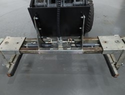 2007 Giant Tegelklem - Bandenklem 88-164cm DV1100 | Aanbouwdelen | Stenenklemmen