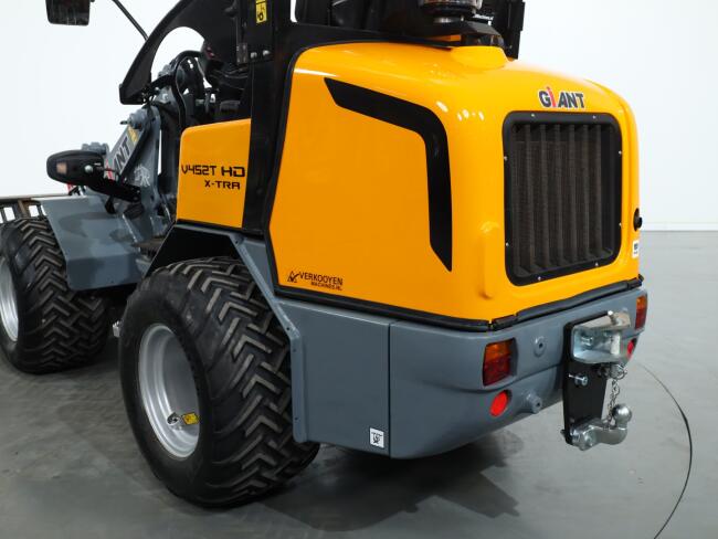 2019 Giant V452T X-tra HD VV1311 | Wiellader | Mini Shovel