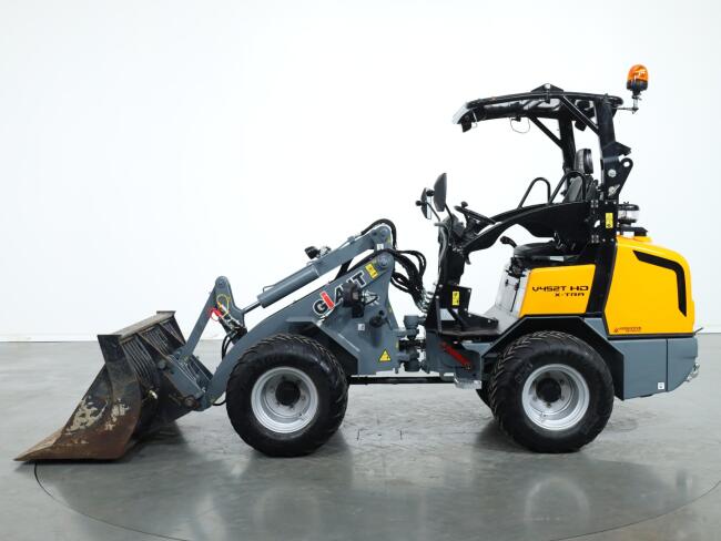 2019 Giant V452T X-tra HD VV1311 | Wiellader | Mini Shovel