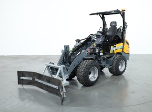 2025 VM Sneeuwschuif Giant / Heftruck 200cm