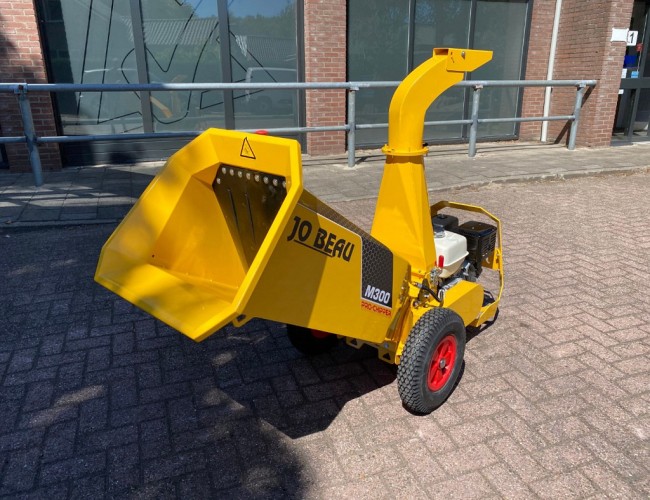 2024 Jo Beau M300 Versnipperaar 13pk VV1370 | Tuin / Parkmachine | Versnipperaars