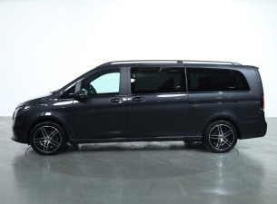 2024 Mercedes Benz V300d / Extra lang / Avantgarde / AMG / Luchtvering / 2x Electrice deur / 360 Cam / Burmester / Vol