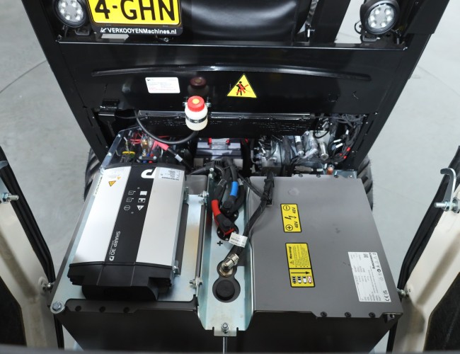 2025 Giant G2700E X-tra HD VK9808 | Wiellader | Mini Shovel