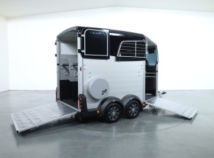 2025 Ifor Williams HBX511 2 paards trailer - Voorlosser RH