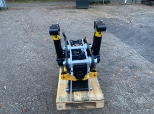 2025 Engcon 2025 Engcon EC209 Tiltrotator KX080-4/KX085-5 - CW10 SS9