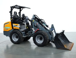 2024 Giant G2700 HD+ VV1465 | Wiellader | Mini Shovel