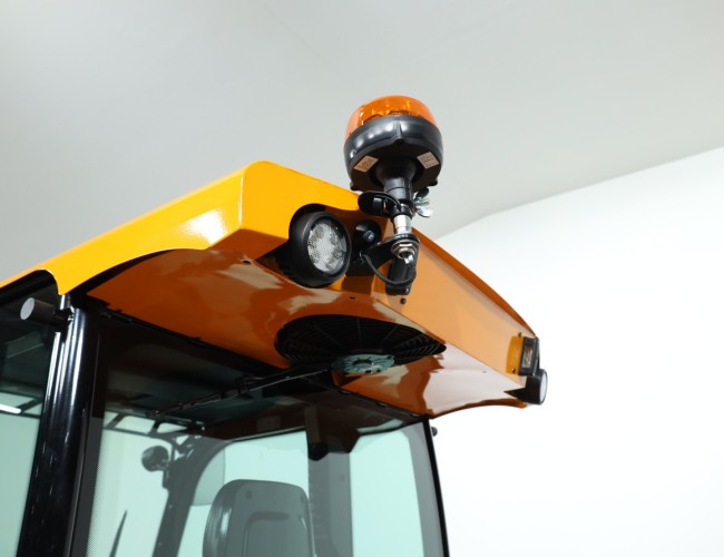 2025 Giant G3500 X-tra (Cabine) VK10081 | Wiellader | Mini Shovel