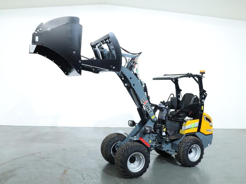 1 Tobroco Giant Hoogkipbak 130cm GA300 680ltr DV1298 | Aanbouwdelen | Shovel / Loader bakken