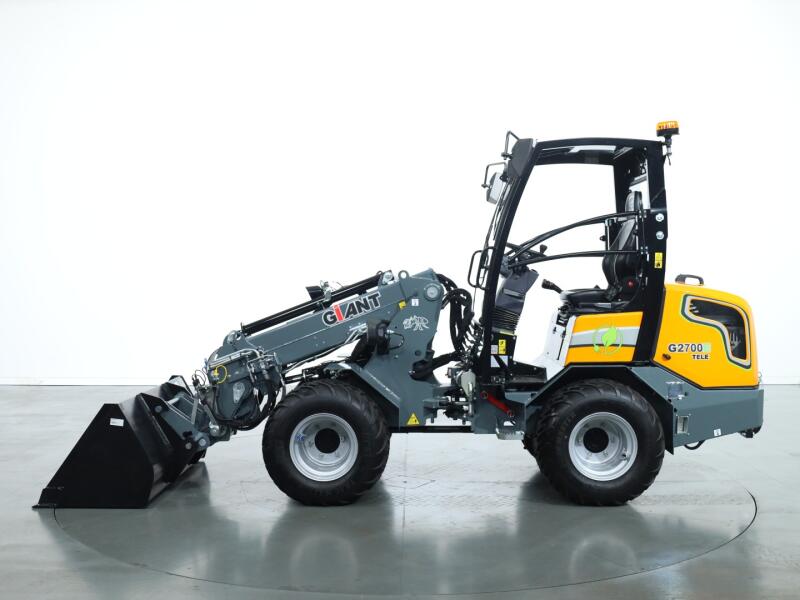 2026 Giant G2700E TELE VK10163 | Wiellader | Mini Shovel