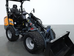 2025 Giant G2700 X-tra HD+ VK10164 | Wiellader | Mini Shovel