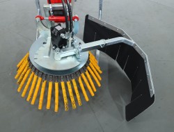 2025 Kemp Onkruidborstel Hydr + Hydr kantelen Giant ADV1292 | Aanbouwdelen | Onkruidborstel