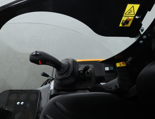2025 Giant G2300 X-tra HD VK10176 | Wiellader | Mini Shovel