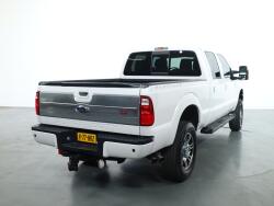 2015 Ford F250 Super Duty Platinum V8 6.2L Lariat Benzine VT809 | Transport | Auto's