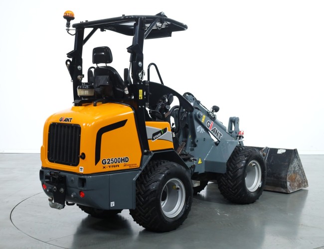 2020 Giant G2500 X-tra HD VK10193 | Wiellader | Mini Shovel