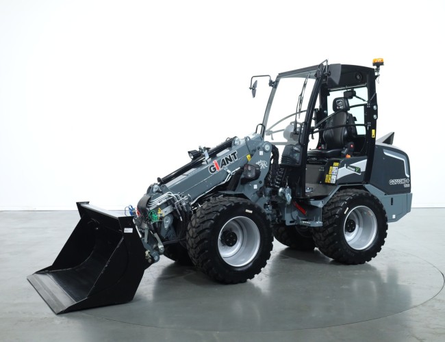 2025 Giant G2700 TELE HD+ VK10200 | Wiellader | Mini Shovel