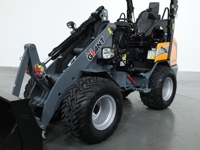 2026 Giant G2500 HD VK10216 | Wiellader | Mini Shovel