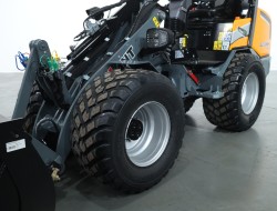 2025 Giant G2700 X-tra HD+ VK10227 | Wiellader | Mini Shovel