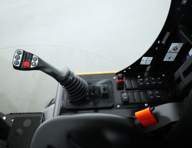 2025 Giant G2700 HD+ VK10284 | Wiellader | Mini Shovel