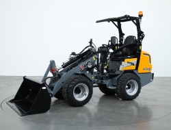 2025 Giant G2300 X-tra HD VK10297 | Wiellader | Mini Shovel