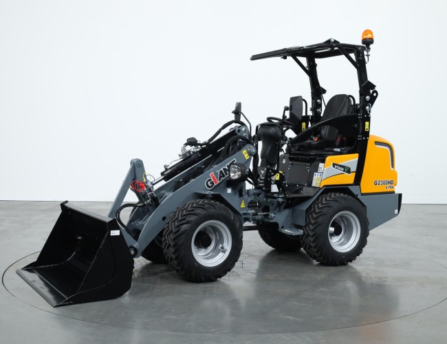 2025 Giant G2300 X-tra HD VK10297 | Wiellader | Mini Shovel