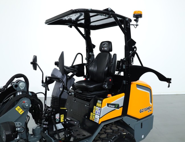 2025 Giant G2700 X-tra HD+ VK10298 | Wiellader | Mini Shovel