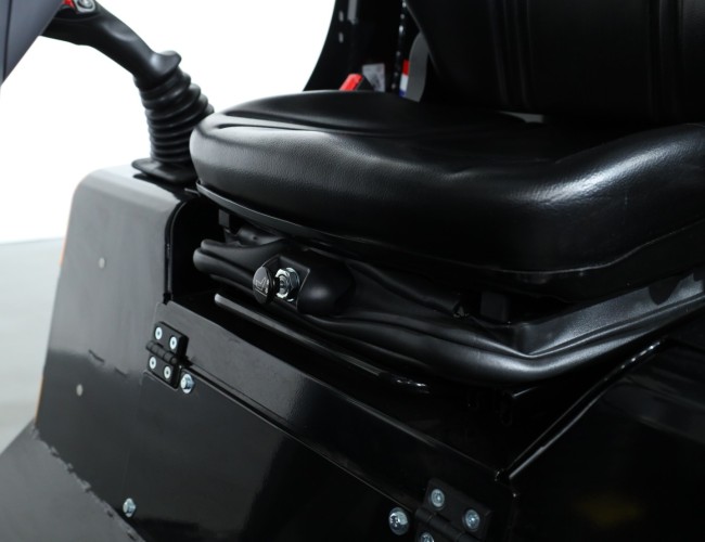 2025 Giant G2700 X-tra HD+ VK10359 | Wiellader | Mini Shovel