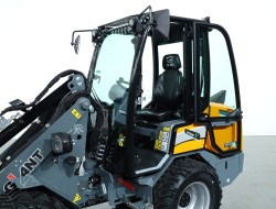 2025 Giant G2700 HD+ (Cabine) VK10375 | Wiellader | Mini Shovel