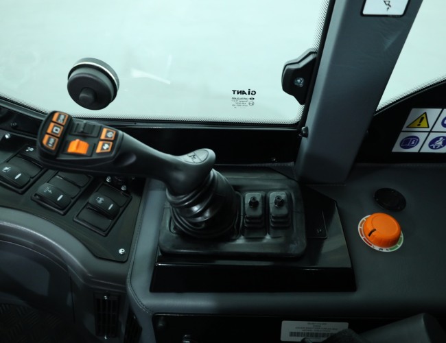 2025 Giant G3500 (Cabine) VK10411 | Wiellader | Mini Shovel
