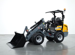 2025 Giant G2500 HD