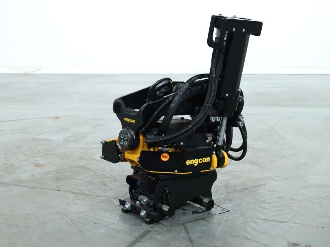 2026 Engcon EC204 Tiltrotator KX037-4 & KX042-4 - CW05 SS9 VK10627 | Aanbouwdelen | Draaikantelstuk