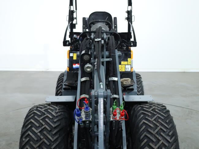 2020 Giant G2700 X-tra HD+ VK10744 | Wiellader | Mini Shovel