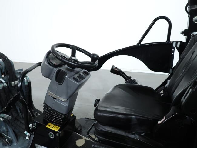 2020 Giant G2700 X-tra HD+ VK10744 | Wiellader | Mini Shovel