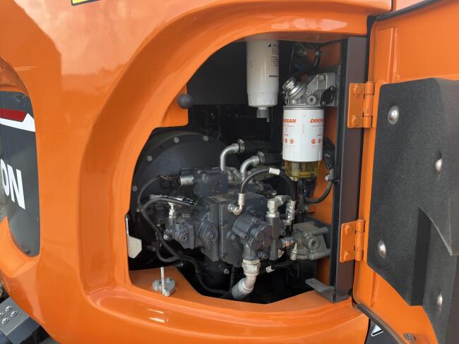 2023 Doosan DX140 LCR-7 VK10818 | Graafmachine | Rups Graafmachine