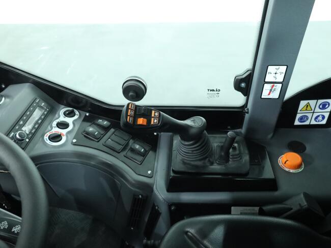 2026 Giant G3500 X-tra (Cabine) VK10869 | Wiellader | Mini Shovel