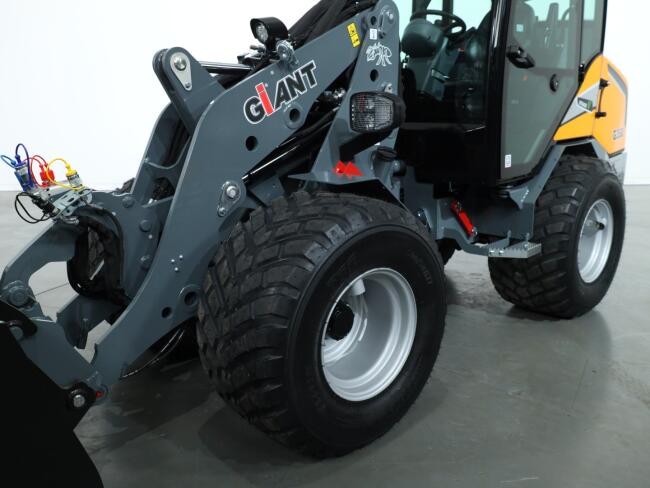 2026 Giant G3500 (Cabine) VK10925 | Wiellader | Mini Shovel