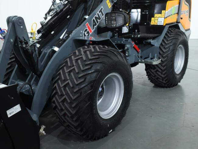 2026 Giant G2700E X-tra HD VK10982 | Wiellader | Mini Shovel