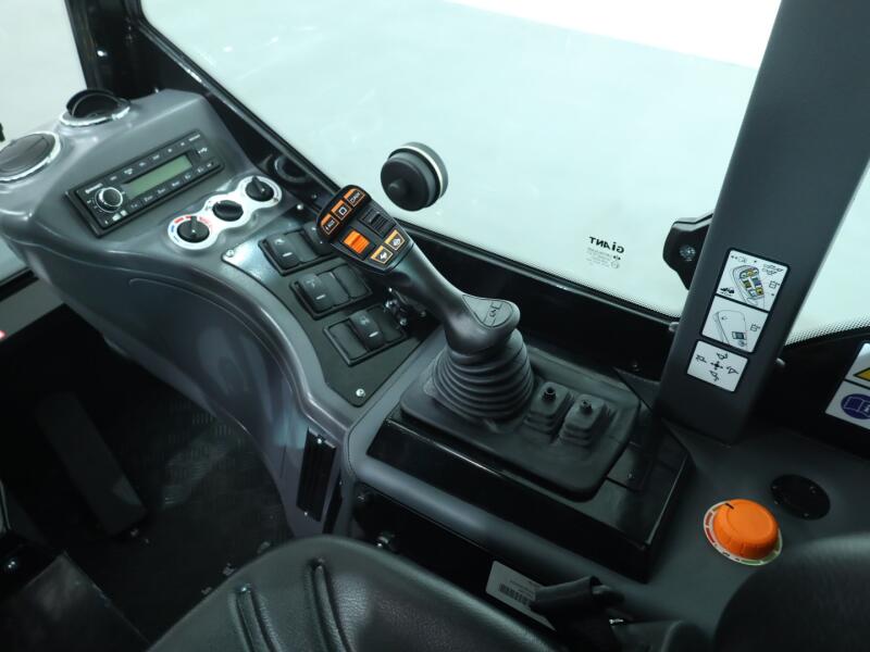 2026 Giant G3500 X-tra (Cabine) VK10986 | Wiellader | Mini Shovel