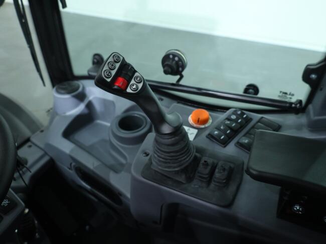 2026 Giant G5000 TELE VV1528 | Wiellader | Mini Shovel