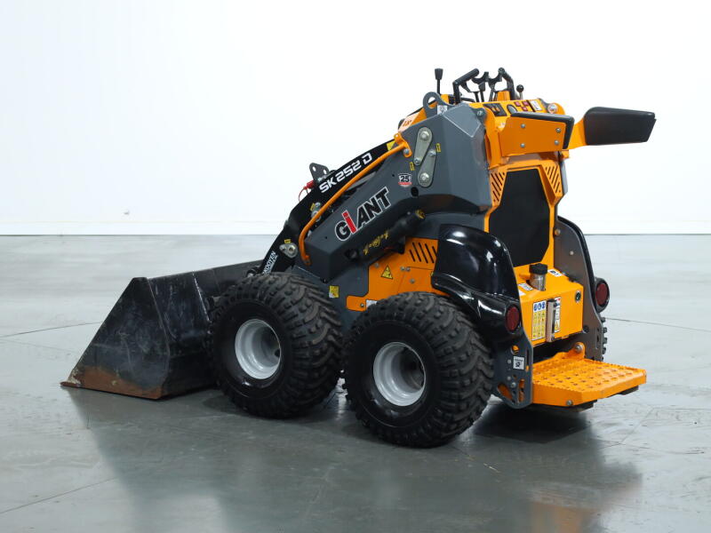 2021 Giant SK252D VK11054 | Wiellader | Mini Shovel