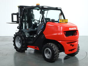 2023 Manitou MC25-4D Triplex FLT 37