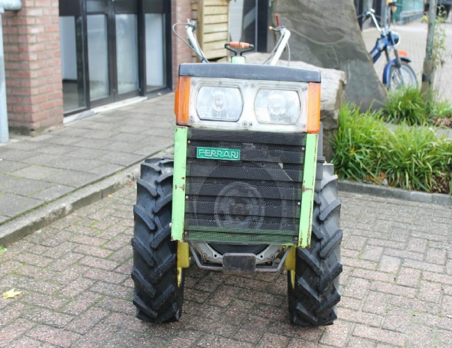 Ferrari 72 S DV131 | Tuin / Parkmachine | Tractoren