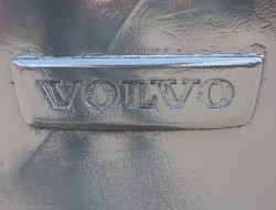 1 Volvo Construction Equipment Volvo L90 dichte bak 250cm 2000L DV642 | Aanbouwdelen | Shovel / Loader bakken