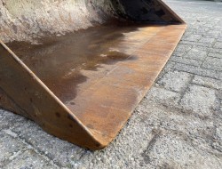 Beco Slotenbak QT40 1800mm DV700 | Aanbouwdelen | Graafbak