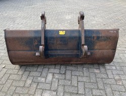 Beco Slotenbak QT40 1800mm DV700 | Aanbouwdelen | Graafbak