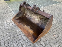 Beco Slotenbak QT40 1800mm DV700 | Aanbouwdelen | Graafbak