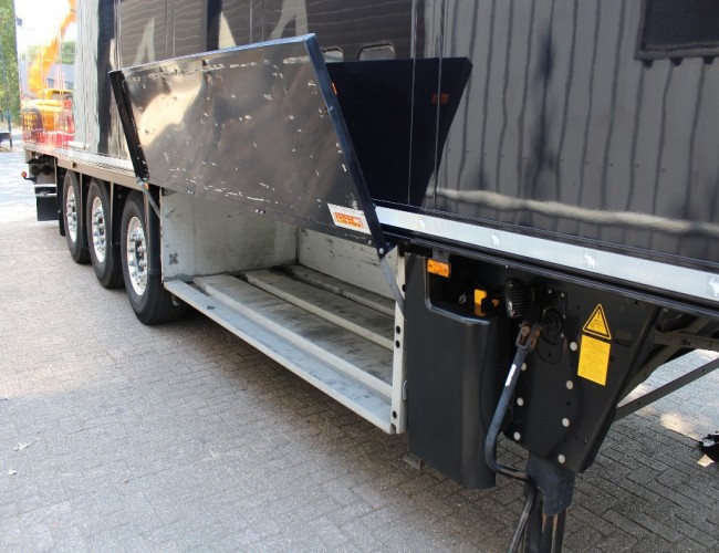 2015 Schmitz Cargobull 3-assige koel-vries Insulated/refrigerated VV1100 | Transport | Opleggers